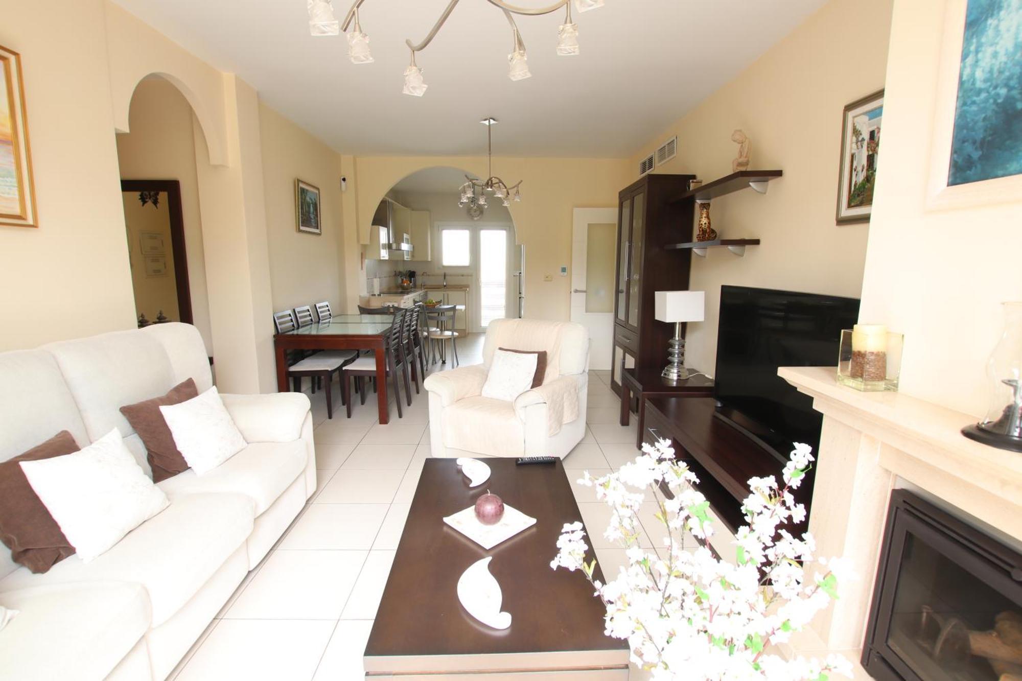 Tess Andalusian Sun Holiday home *