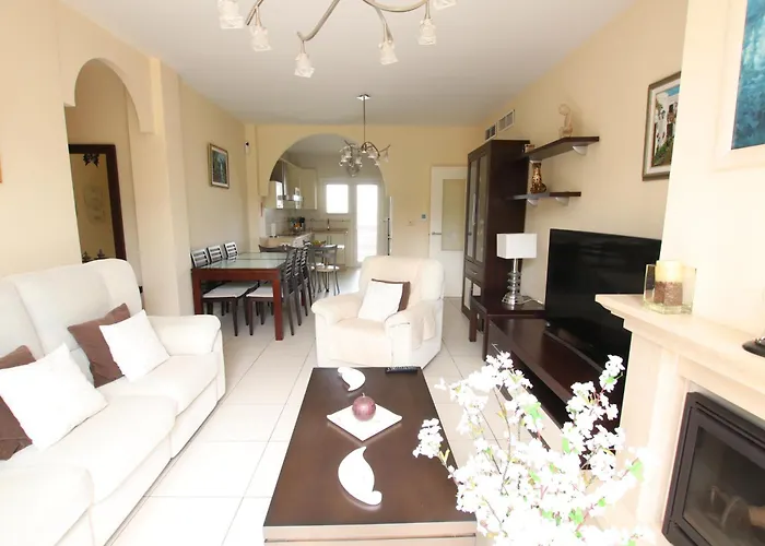 Tess Villa Andalusian Sun